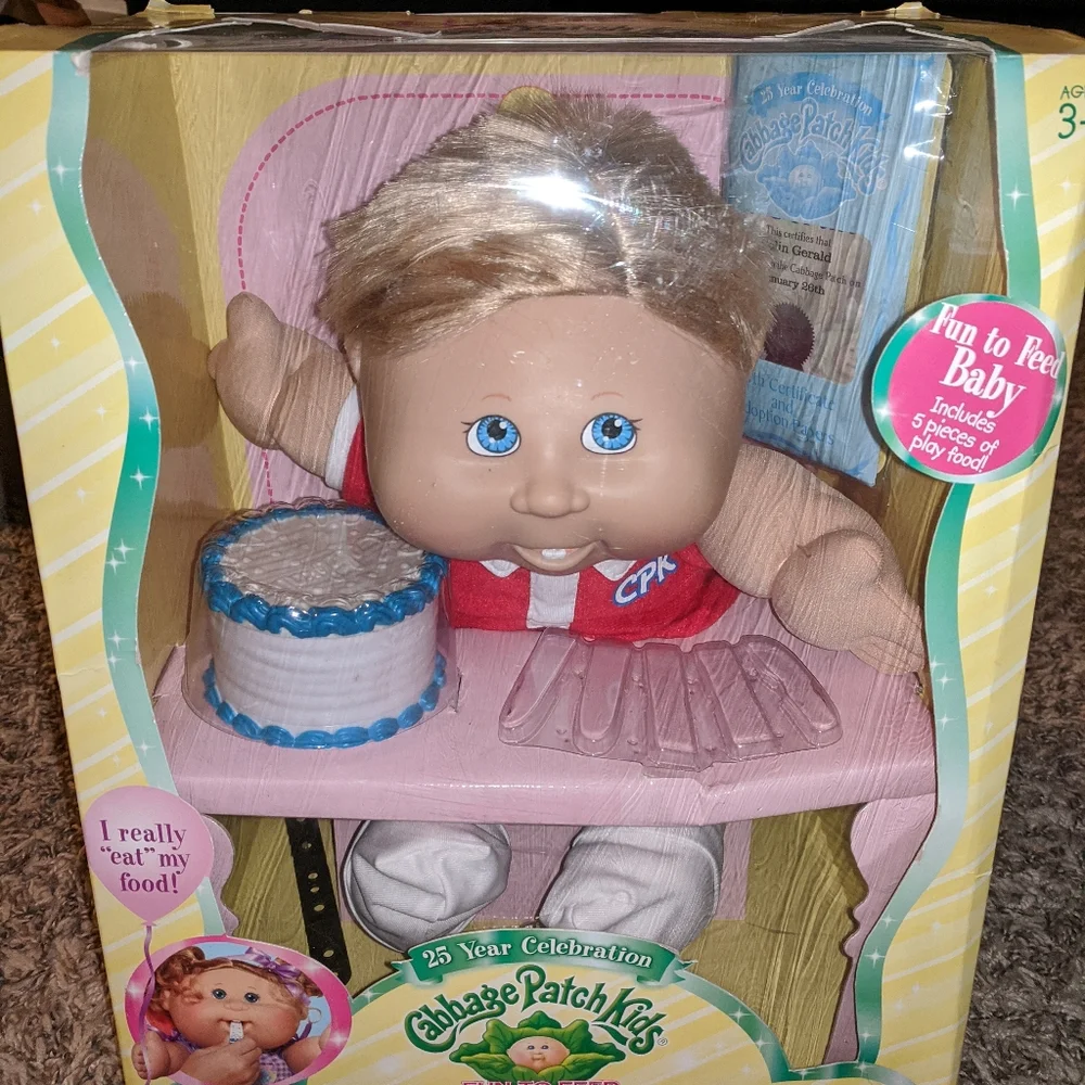 2008 Cabbage Patch Doll - Picture 3 of 11
